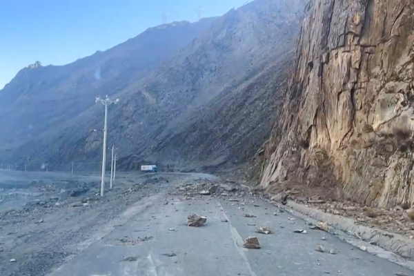 6.8 Magnitude Strong Earthquake After One Week, Two Aftershocks Hit Dingri County, Tibet