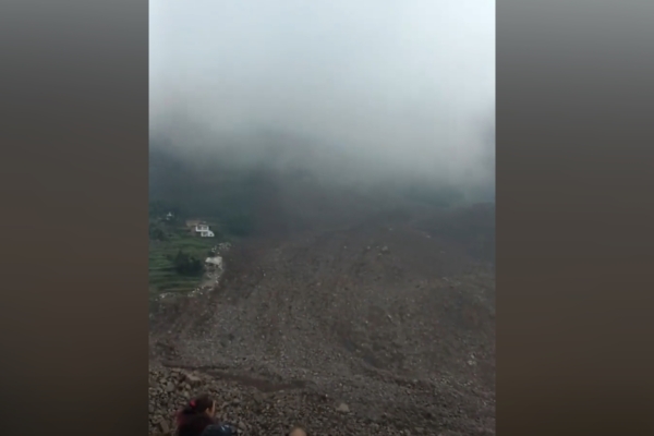 29 people missing in Sichuan landslide: “The entire mountainside slipped down”