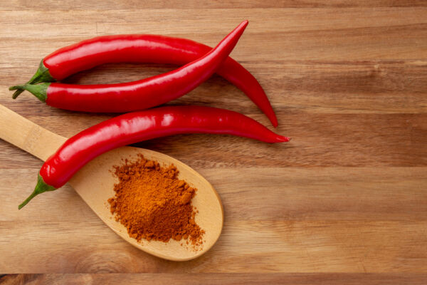 In June, using chili powder in the garden can help birds find food.