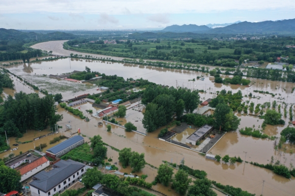 Tourists on a harrowing journey amidst “Century Rainstorm” in Inner Mongolia, still in shock.