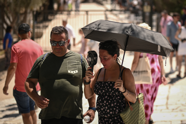 European heatwave estimated to have caused 2300 deaths